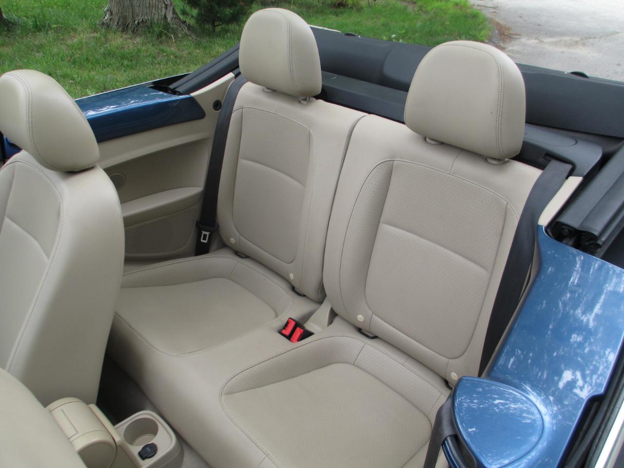 Volkswagen Beetle Convertible 2dr Auto 1.8T S PZEV 2016