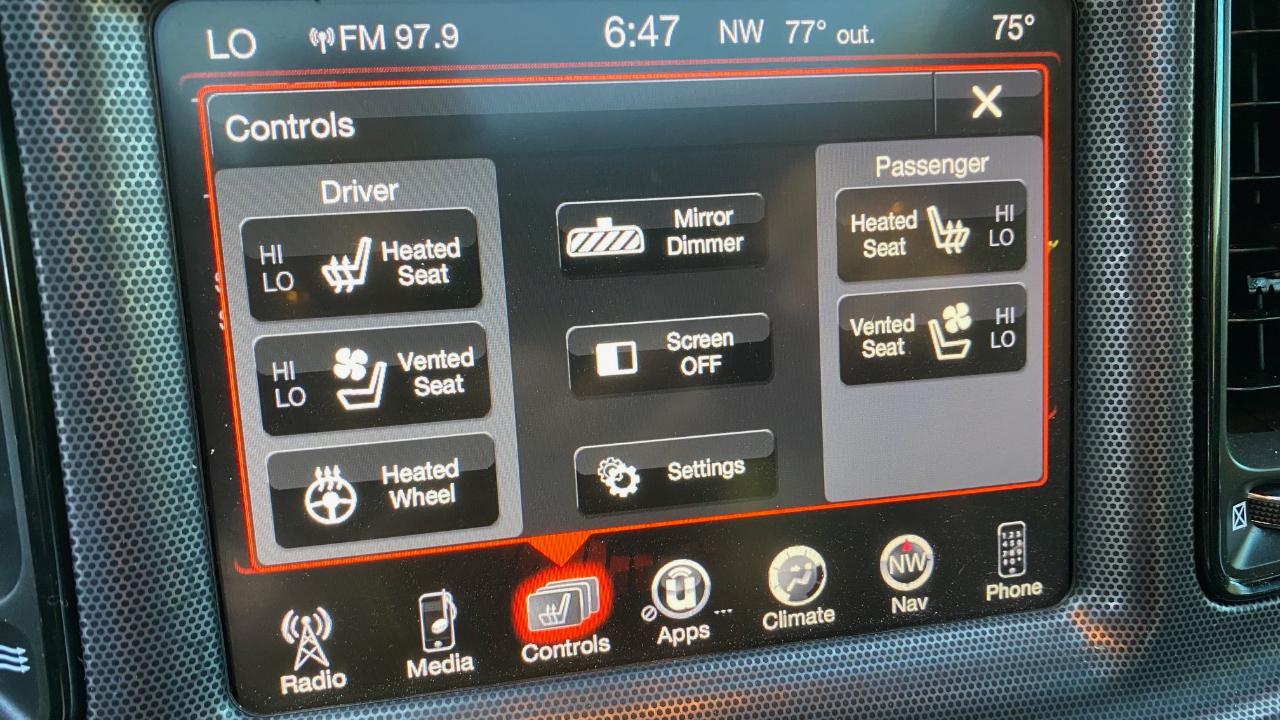 Dodge Challenger 2dr Cpe SRT 392 2016