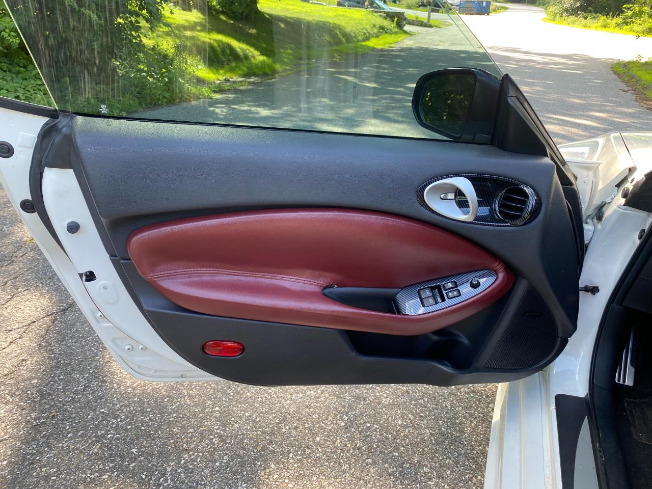 Nissan 370Z Coupe Sport Tech Auto 2018