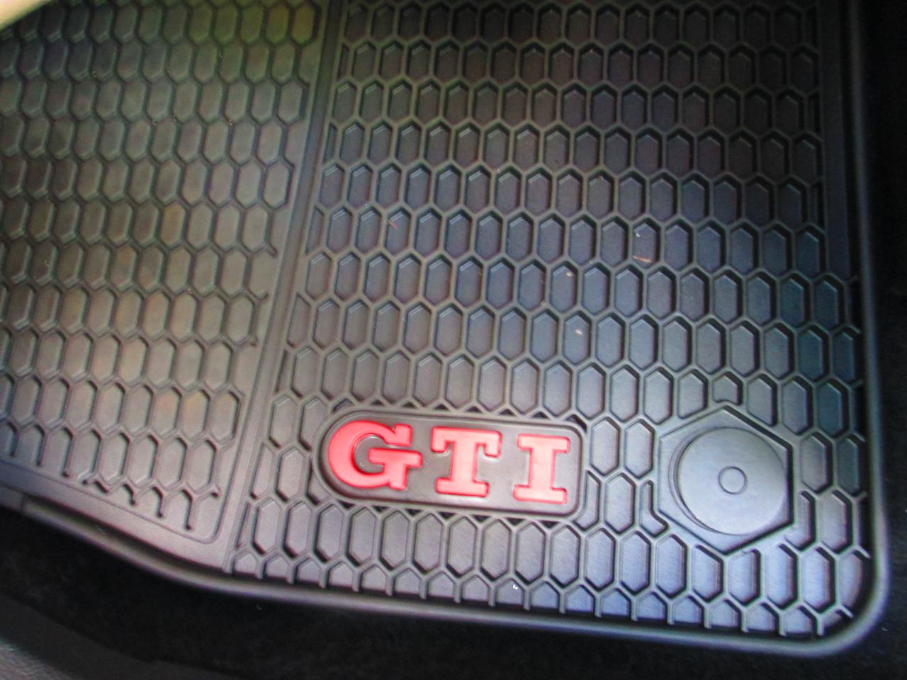Volkswagen Golf GTI 2.0T Autobahn Manual 2019