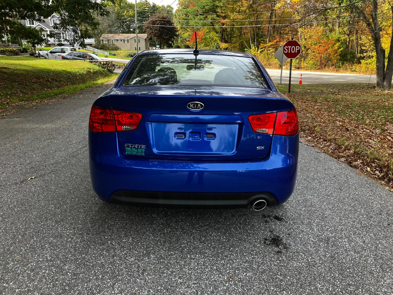 Kia Forte 4dr Sdn Auto SX 2010