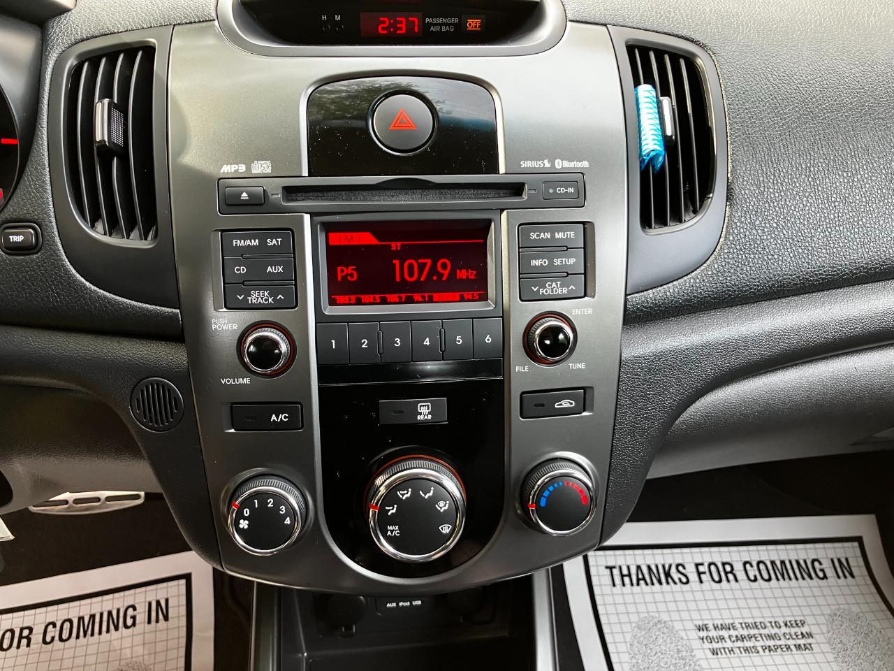 Kia Forte 4dr Sdn Auto SX 2010