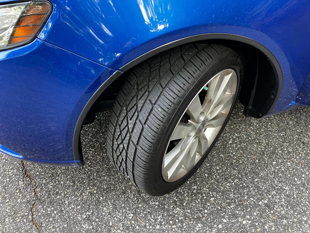 Kia Forte 4dr Sdn Auto SX 2010