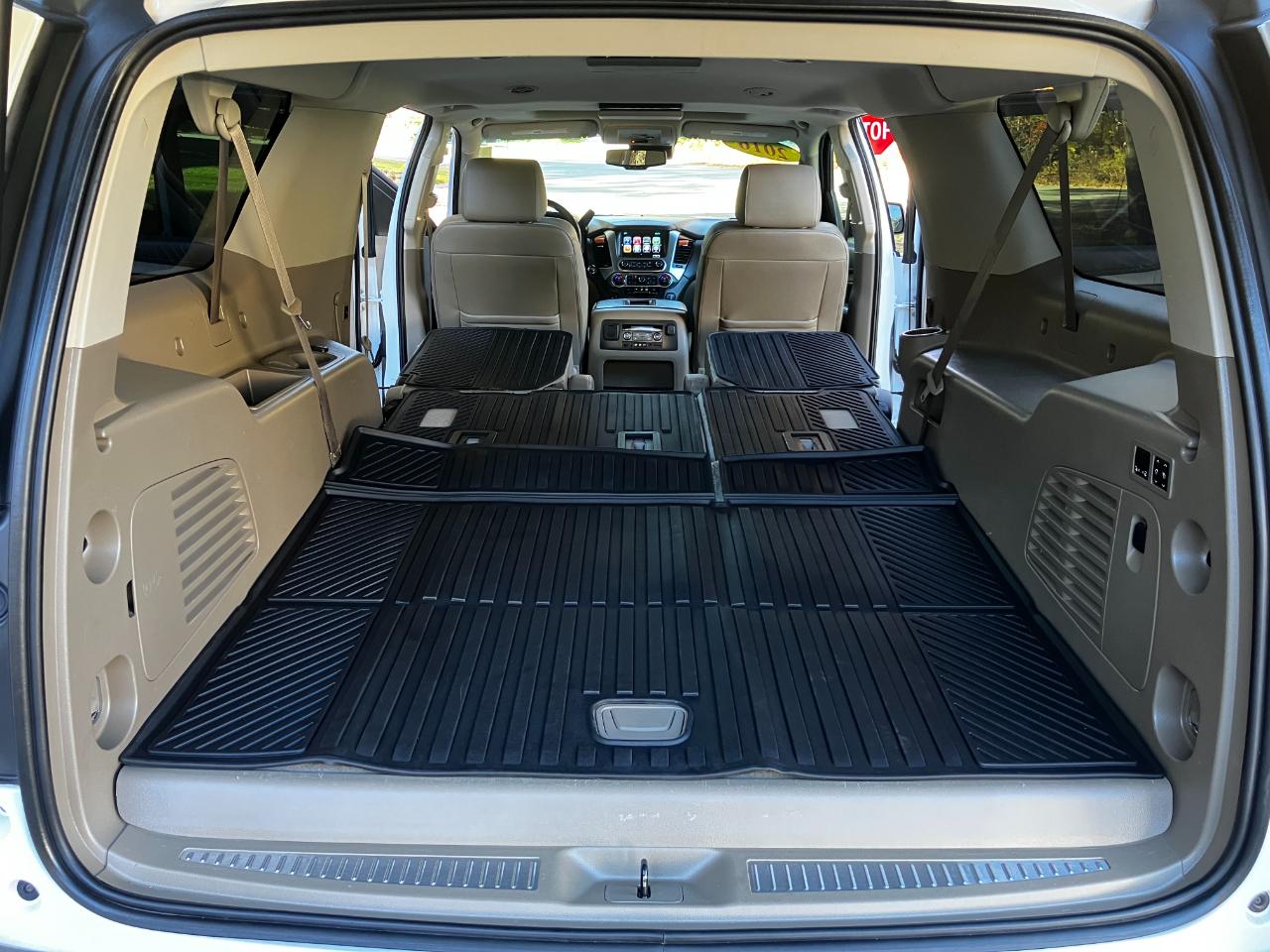 Chevrolet Suburban 4WD 4dr 1500 LT 2016