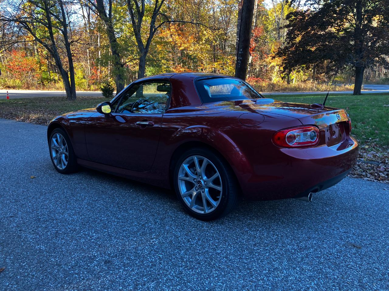 Mazda MX-5 Miata 2dr Conv Hard Top Man Grand Touring 2013