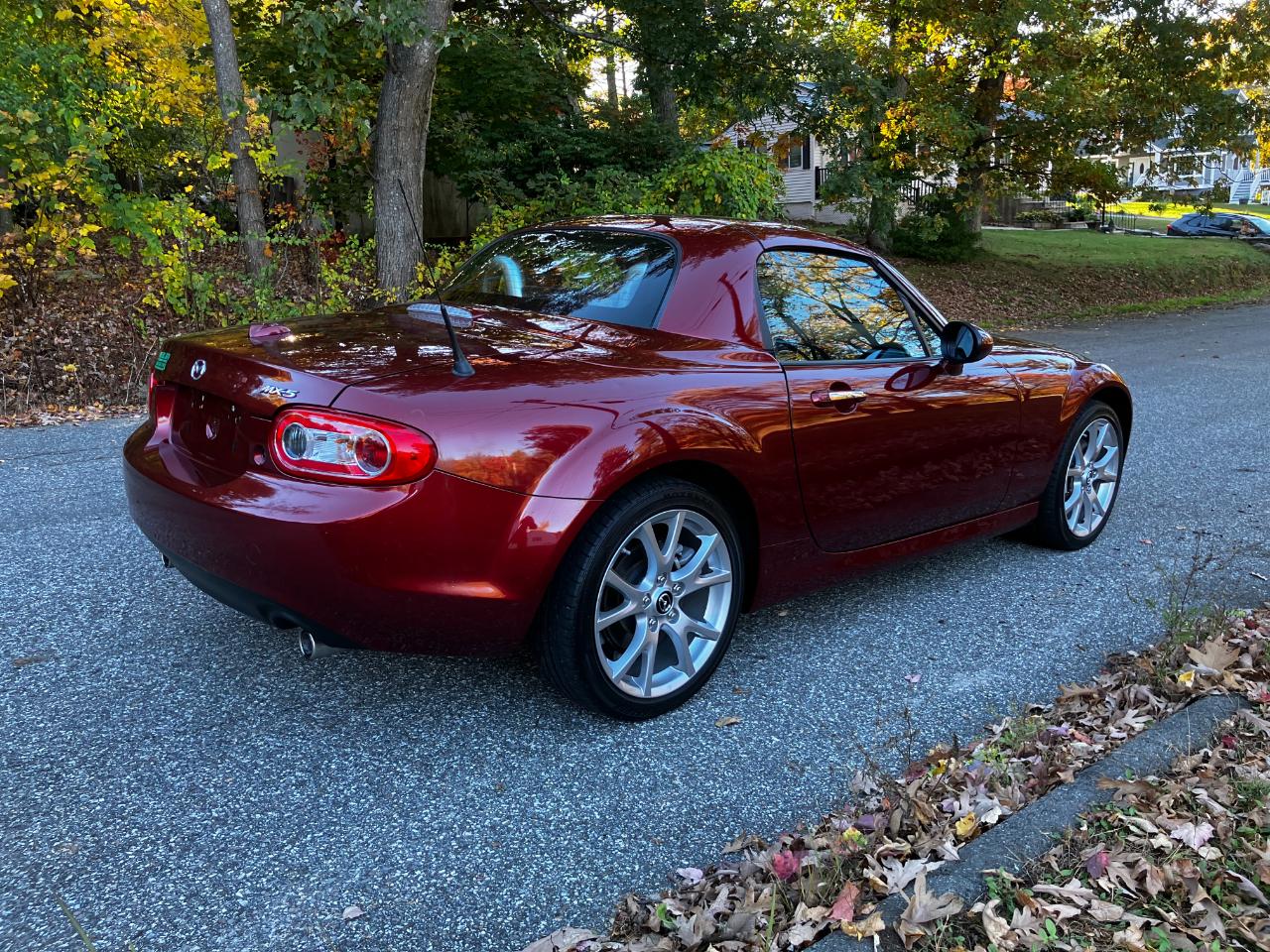 Mazda MX-5 Miata 2dr Conv Hard Top Man Grand Touring 2013