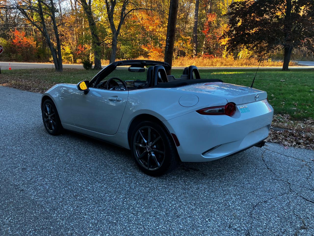 Mazda MX-5 Miata Grand Touring Auto 2017