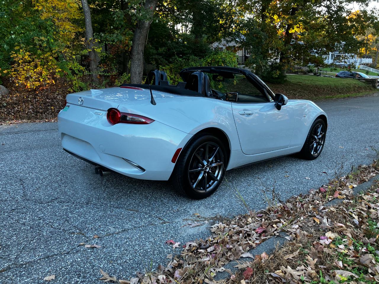 Mazda MX-5 Miata Grand Touring Auto 2017