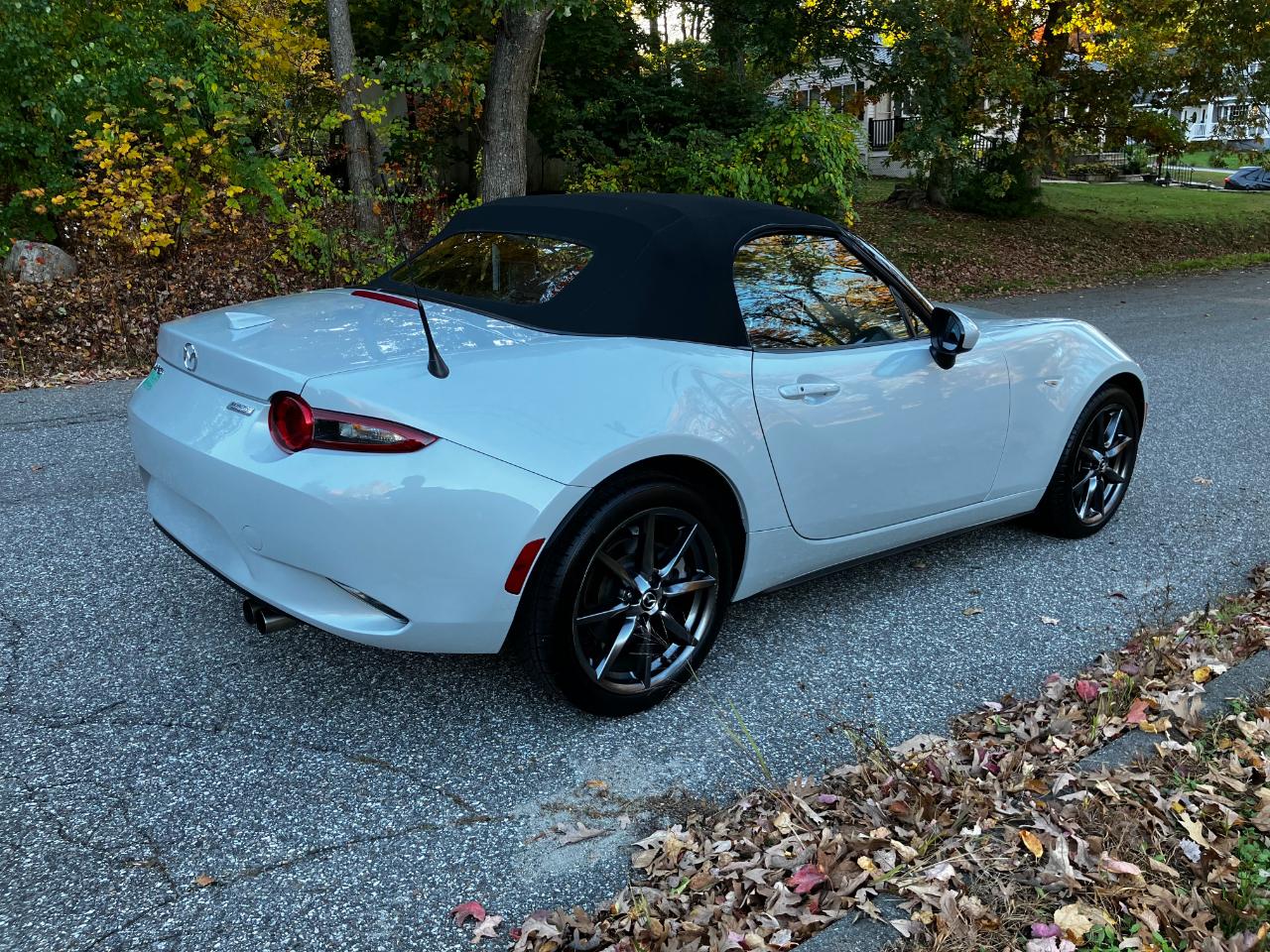 Mazda MX-5 Miata Grand Touring Auto 2017