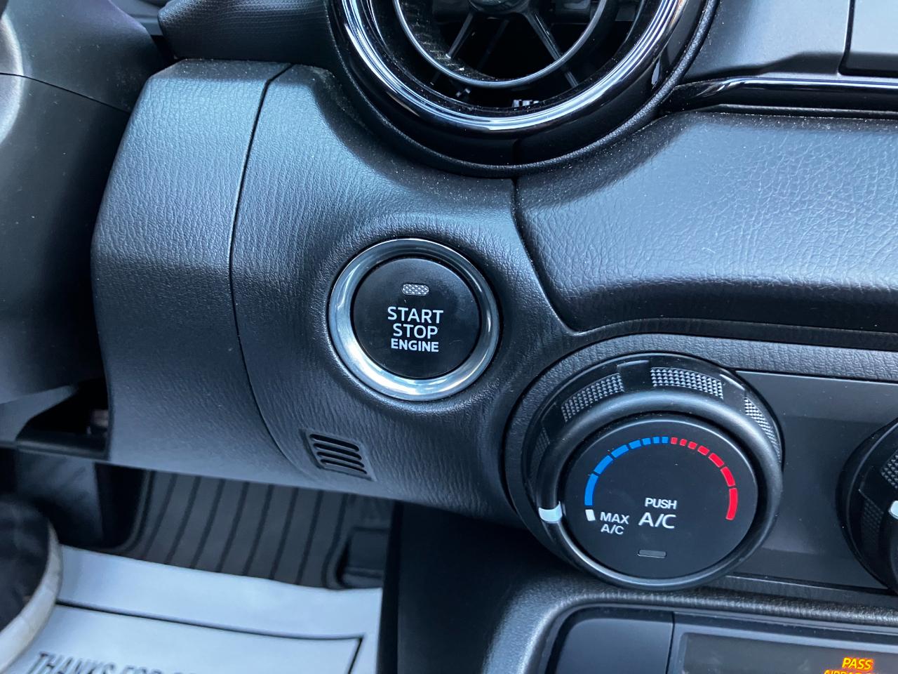 Mazda MX-5 Miata Club Manual 2021