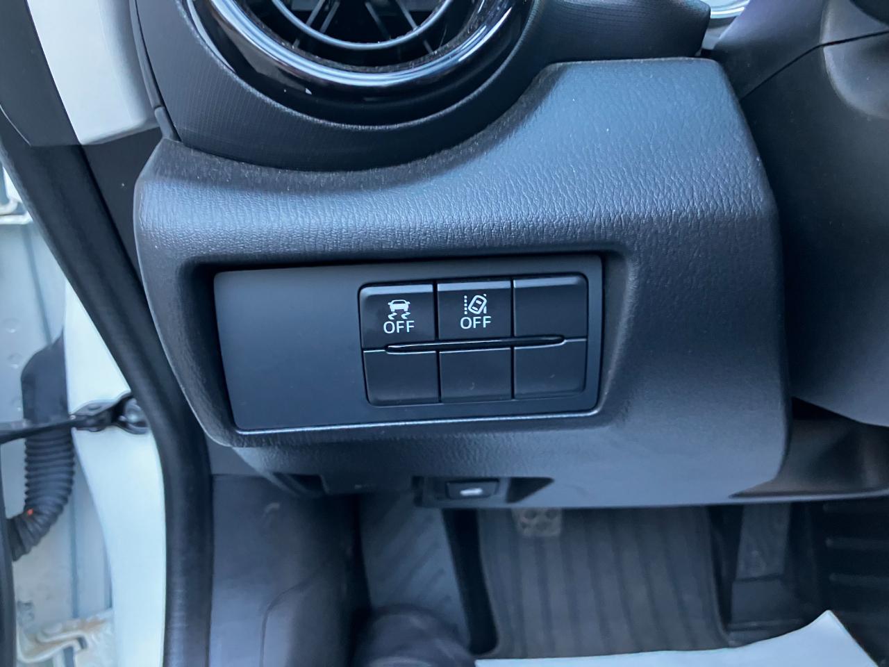 Mazda MX-5 Miata Club Manual 2021