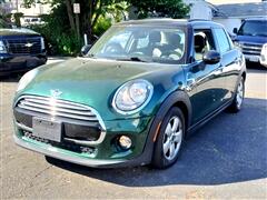 2016 MINI Cooper 