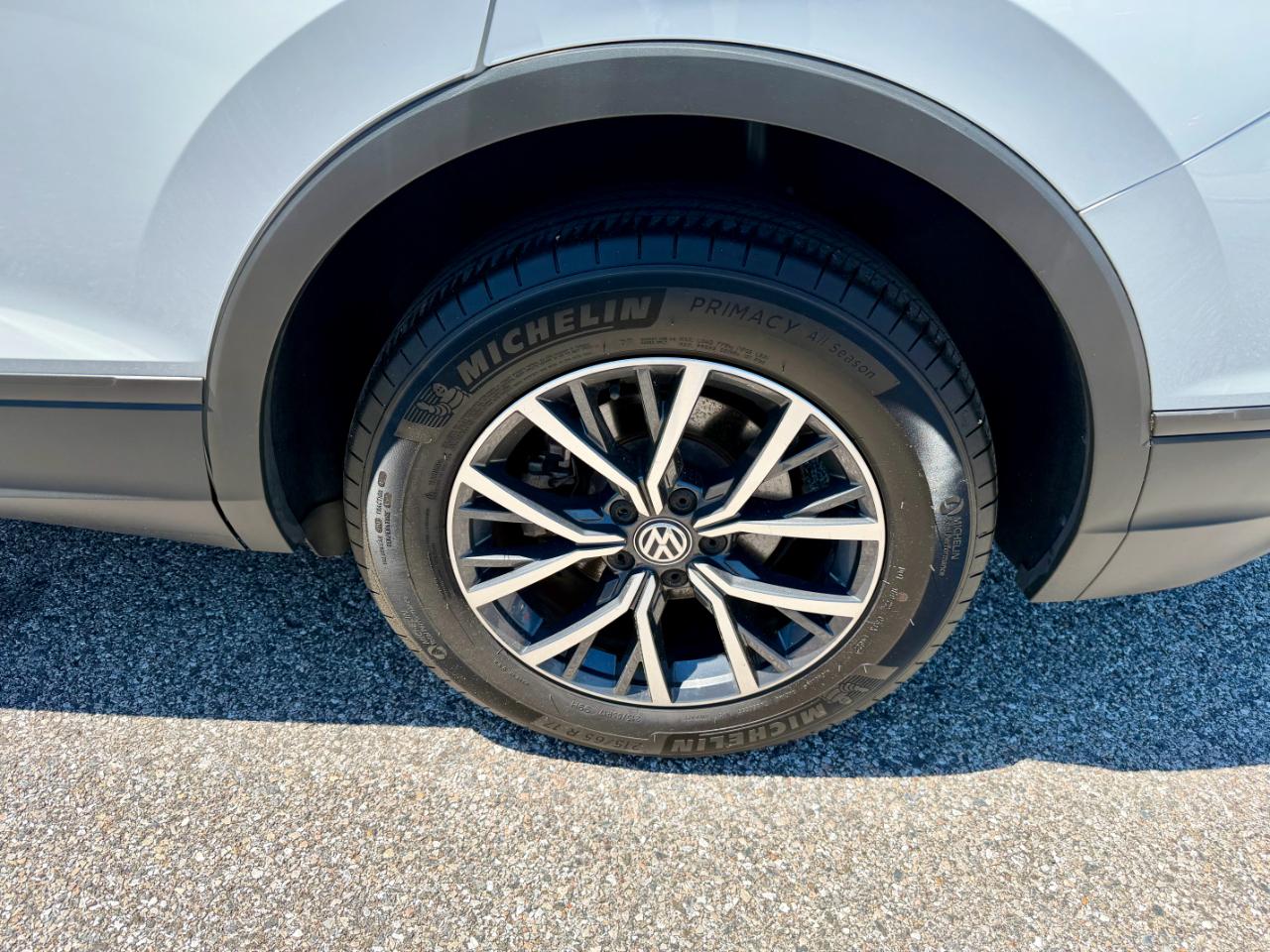 Volkswagen Tiguan 2.0T S FWD 2021