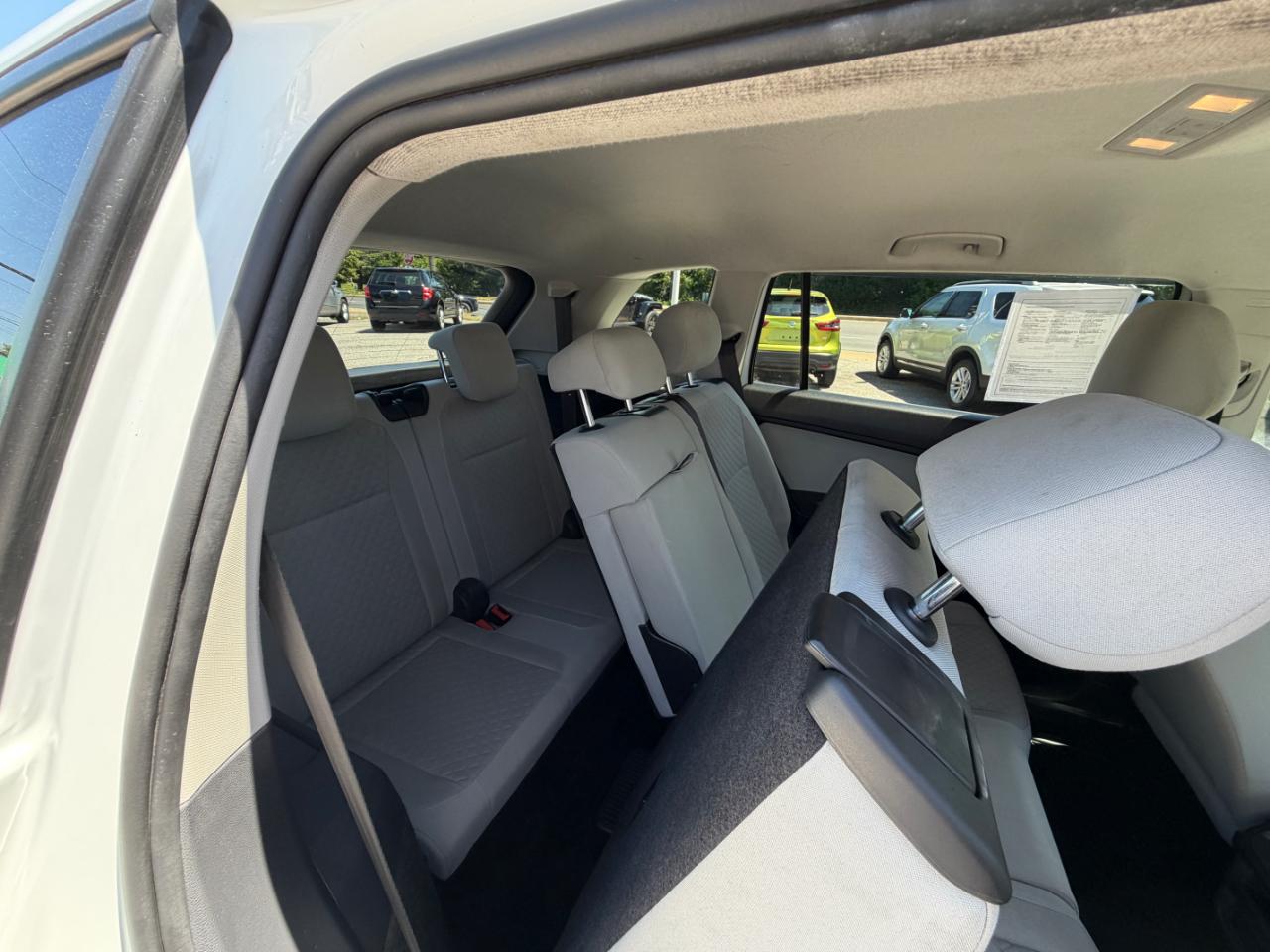 Volkswagen Tiguan 2.0T S FWD 2021