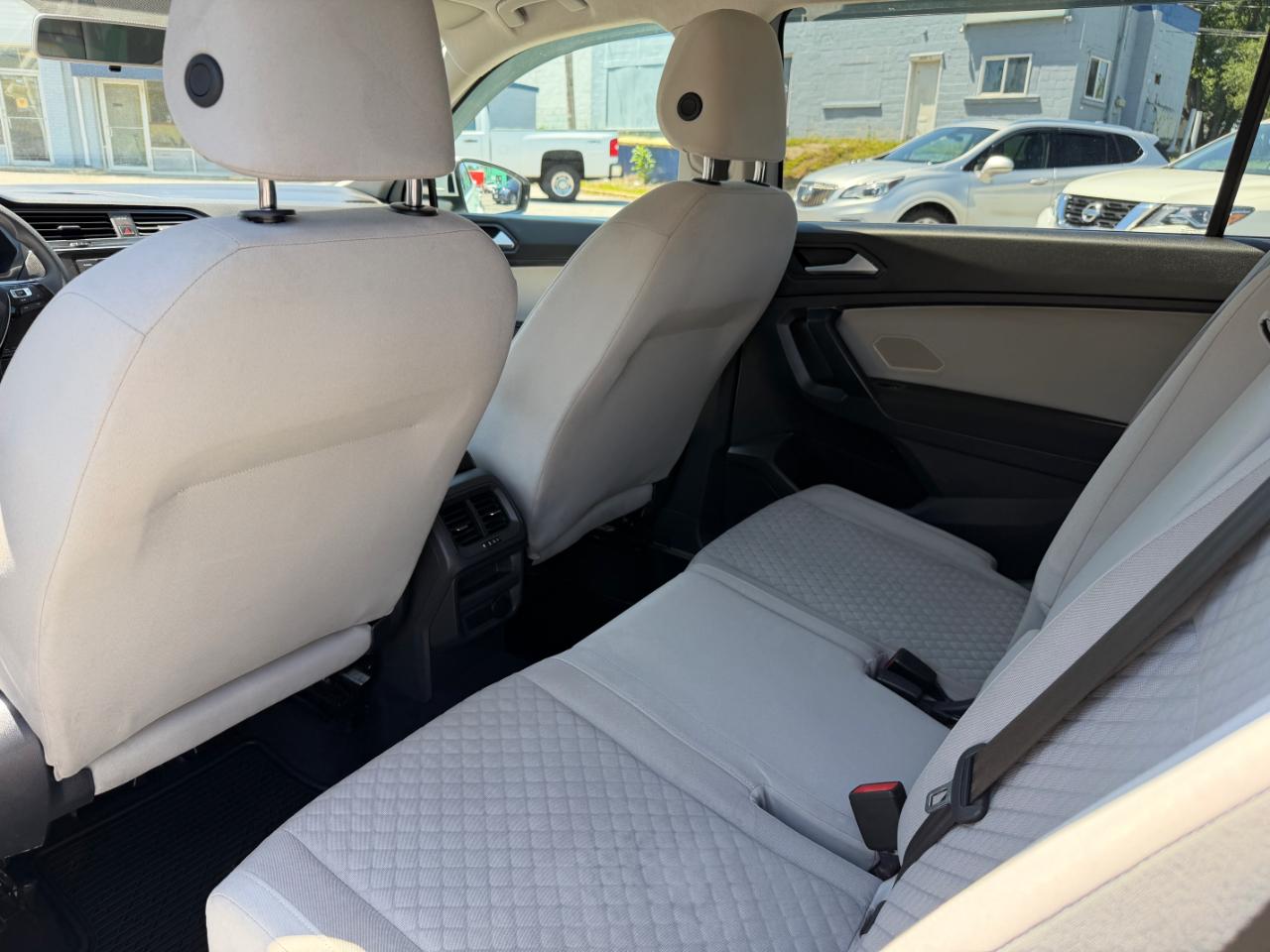 Volkswagen Tiguan 2.0T S FWD 2021