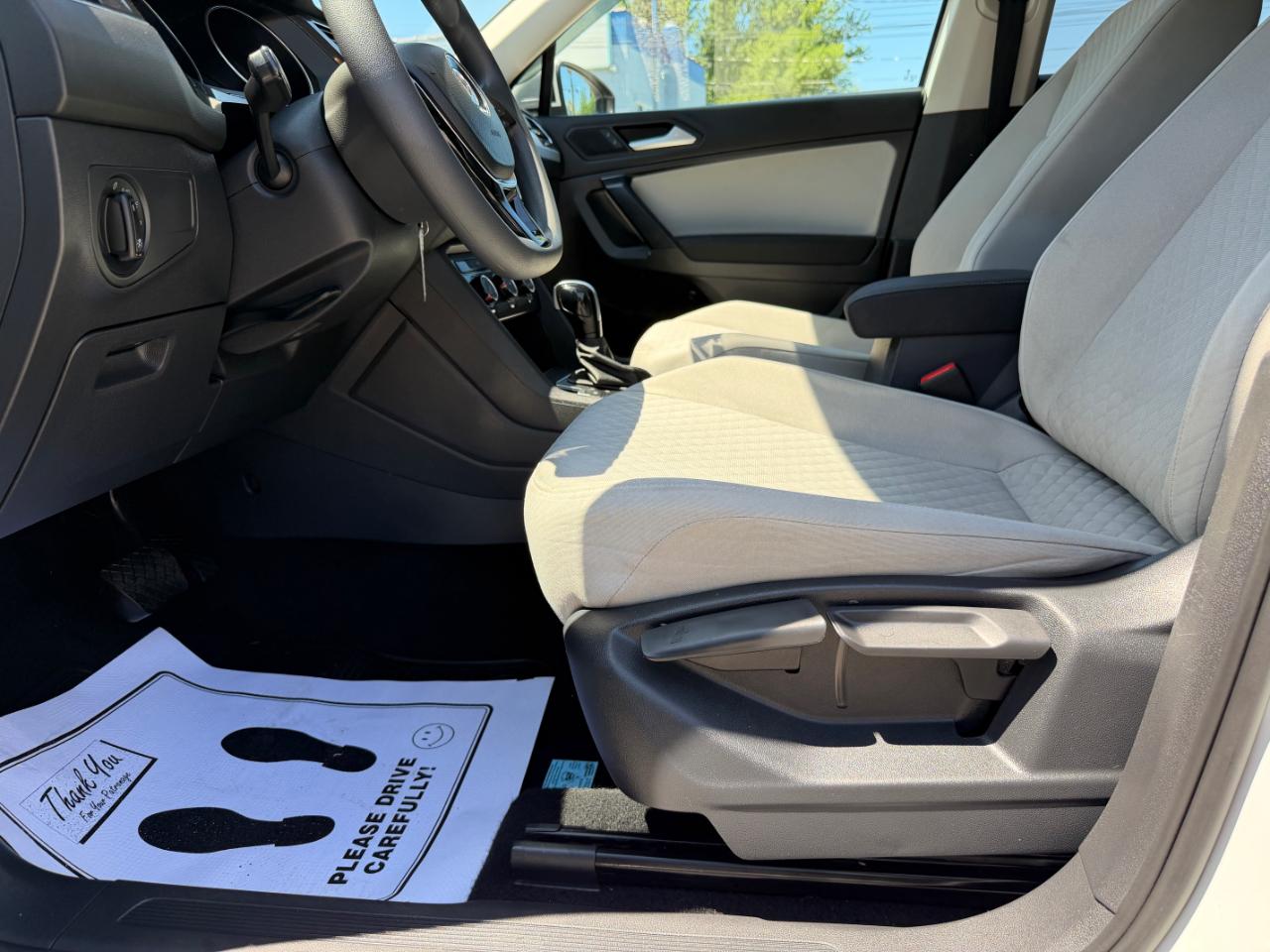 Volkswagen Tiguan 2.0T S FWD 2021