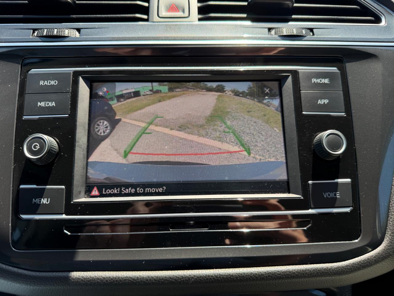 Volkswagen Tiguan 2.0T S FWD 2021