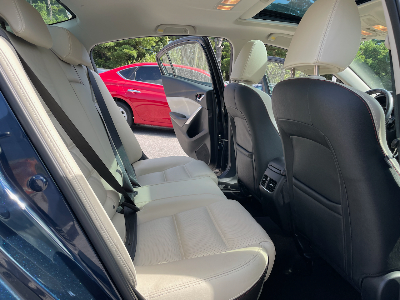 2015 Mazda Mazda6 Grand Touring photo 11