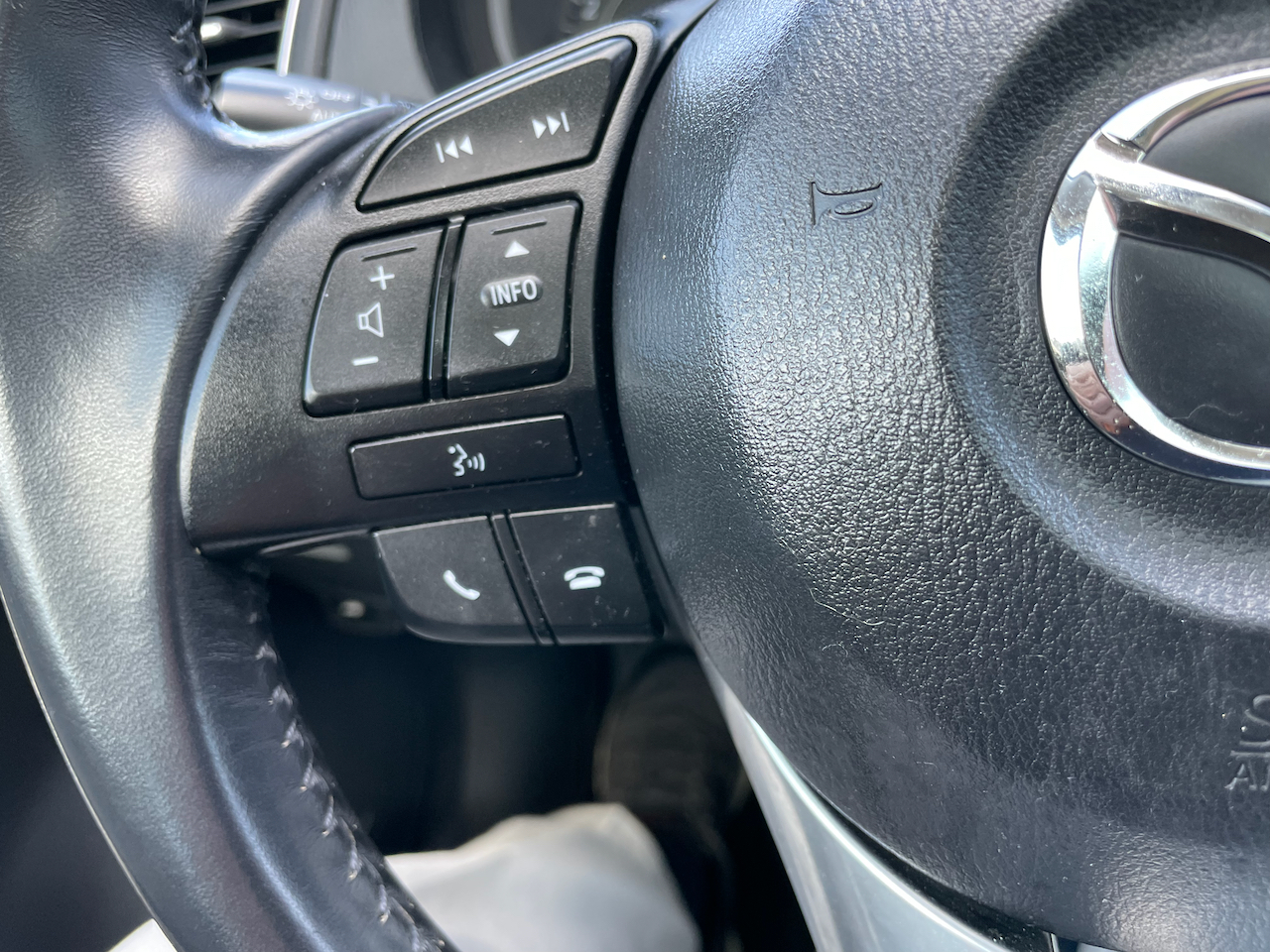 2015 Mazda Mazda6 Grand Touring photo 24