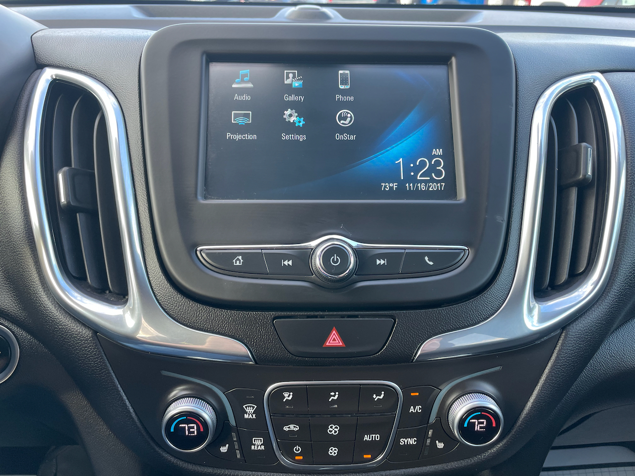 Chevrolet Equinox FWD 4dr LT w/1LT 2018 Chevrolet Equinox FWD 4dr LT w/1LT 2018