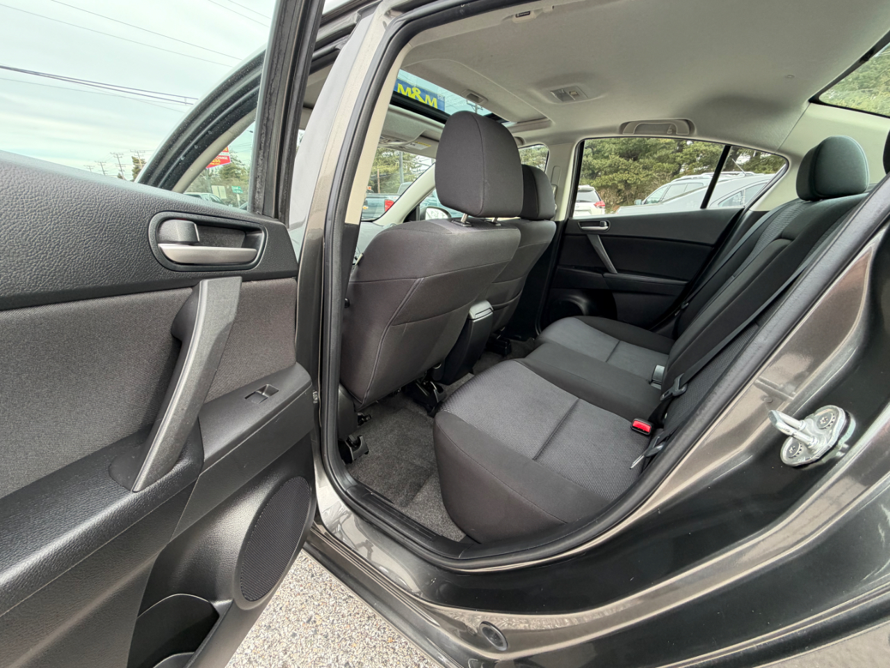 Mazda MAZDA3 4dr Sdn Auto i Touring 2010