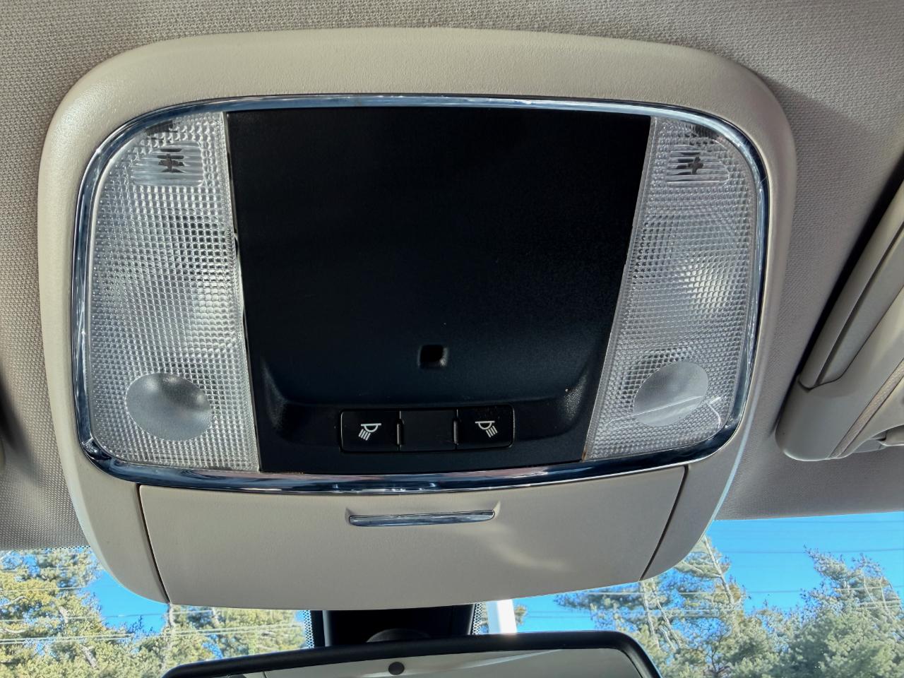 Chrysler 300 Touring RWD 2019