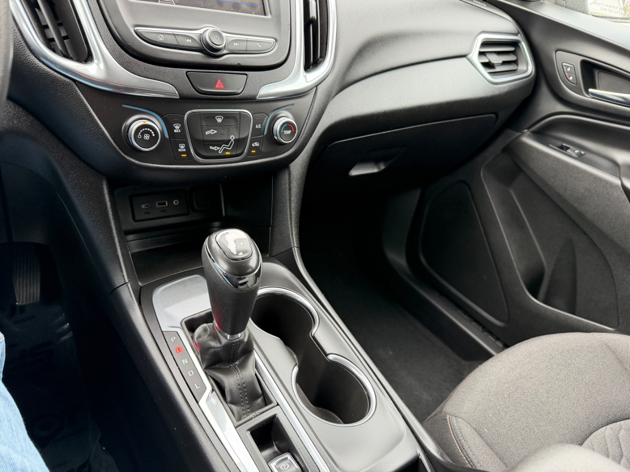 Chevrolet Equinox FWD 4dr LT w/1LT 2019