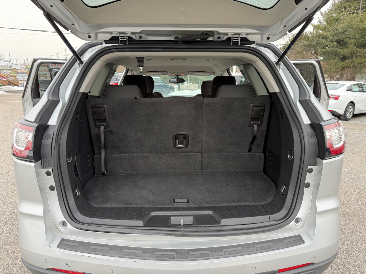 Chevrolet Traverse FWD 4dr LT w/1LT 2017