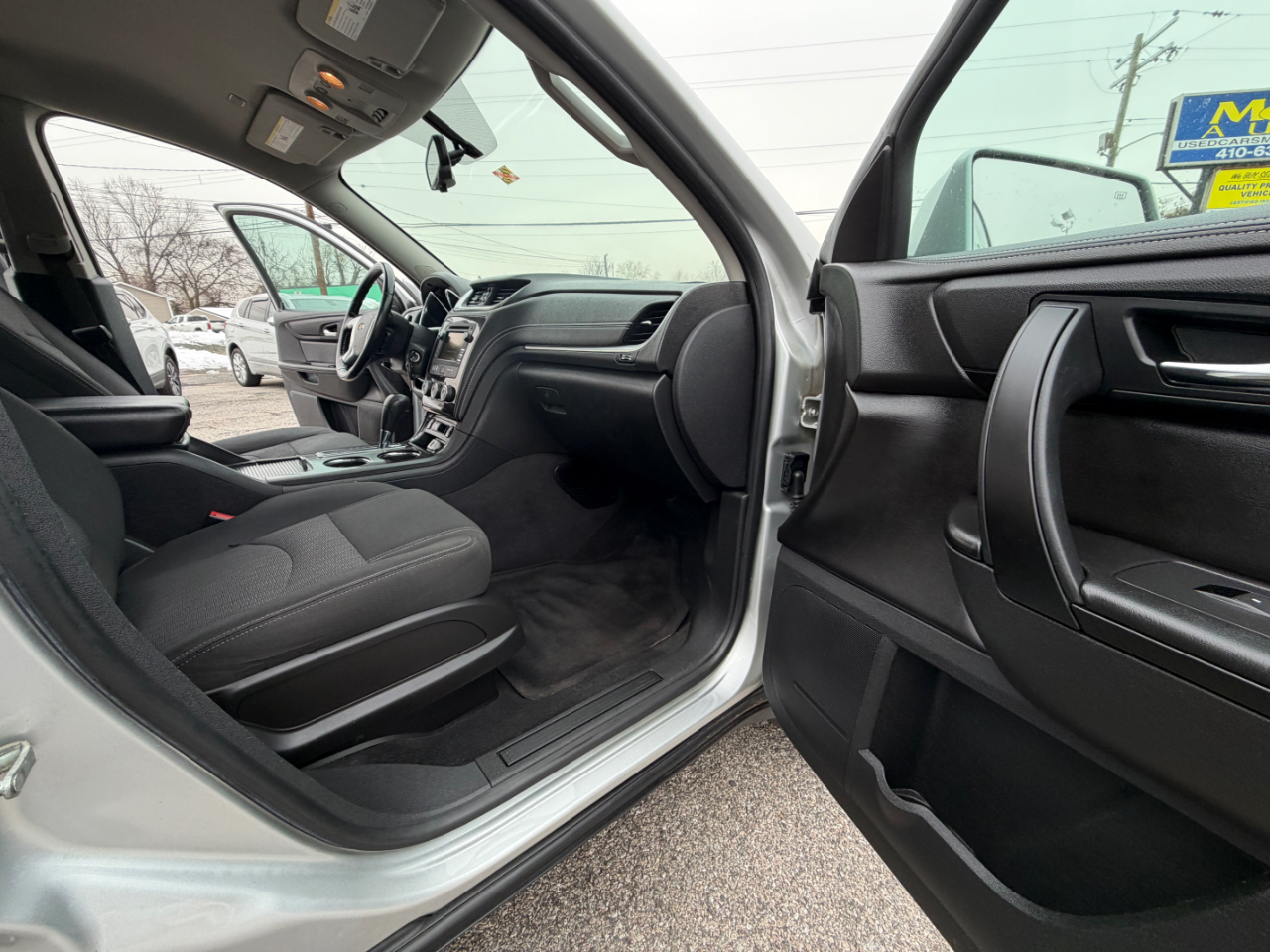 Chevrolet Traverse FWD 4dr LT w/1LT 2017