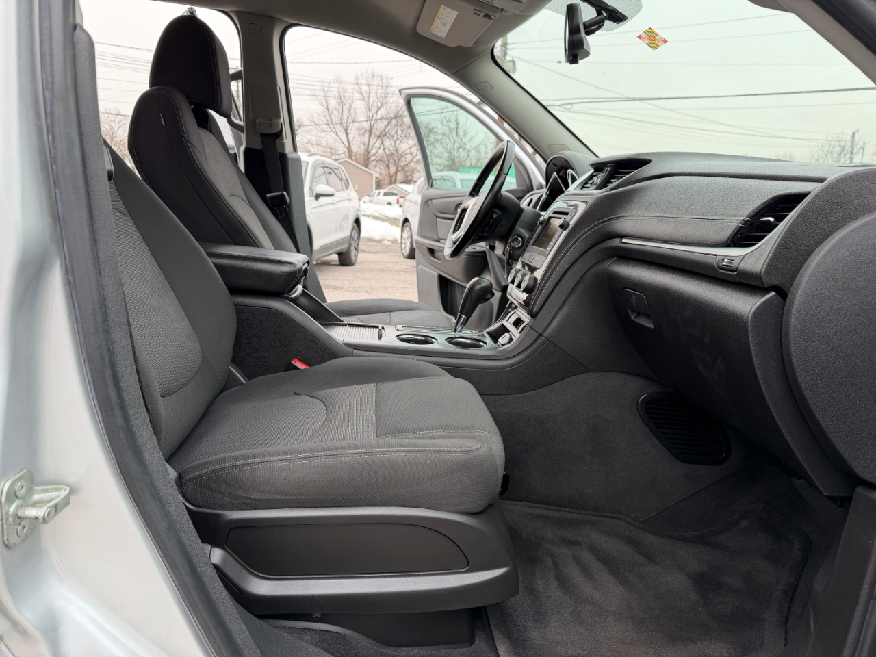 Chevrolet Traverse FWD 4dr LT w/1LT 2017