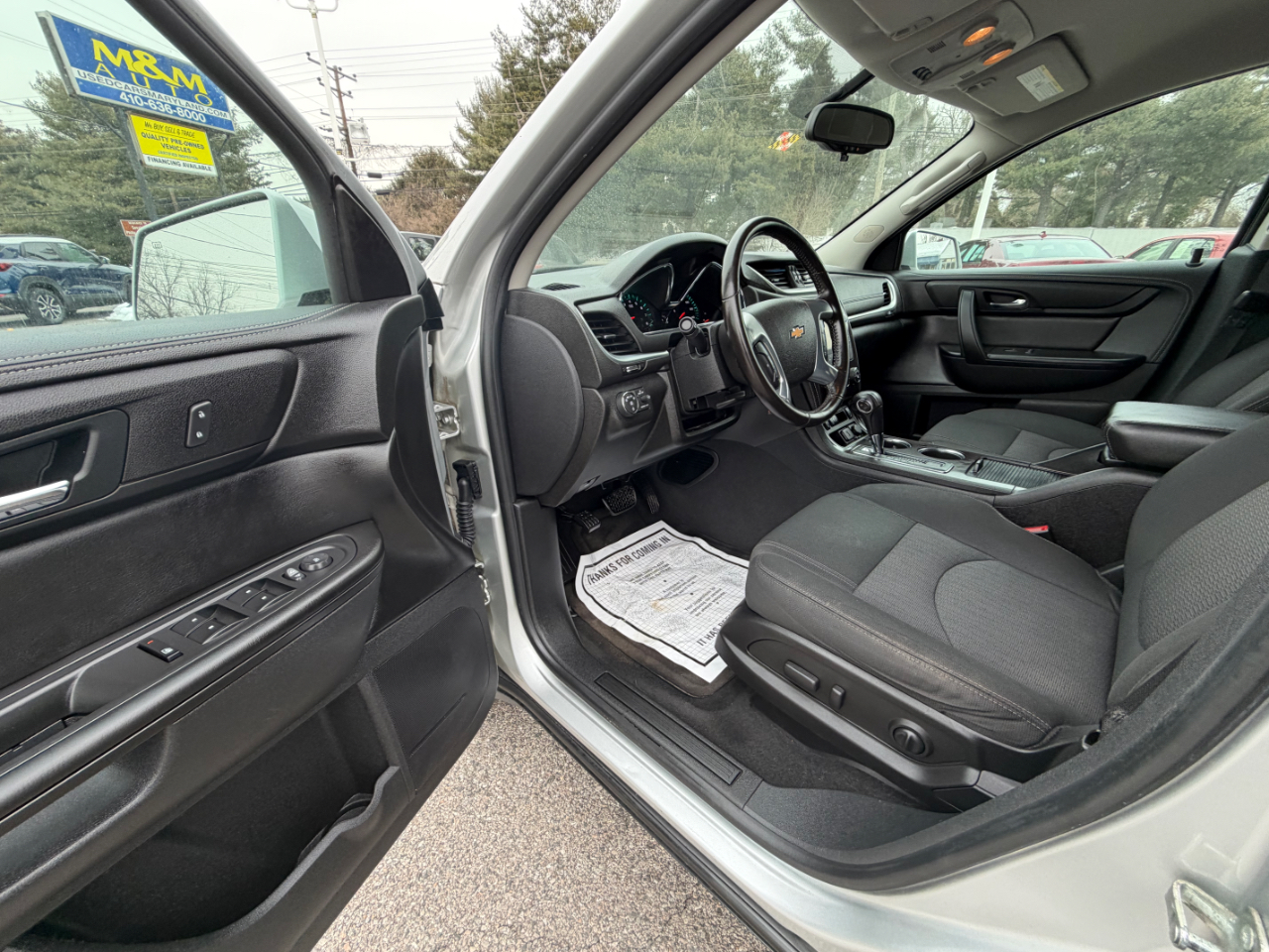 Chevrolet Traverse FWD 4dr LT w/1LT 2017