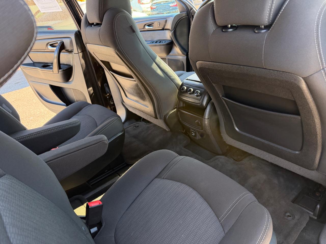 Chevrolet Traverse FWD 4dr LT w/1LT 2017