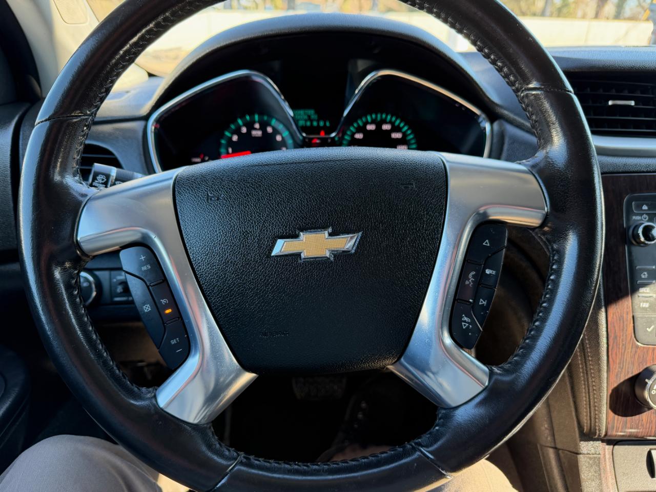 Chevrolet Traverse FWD 4dr LT w/1LT 2017