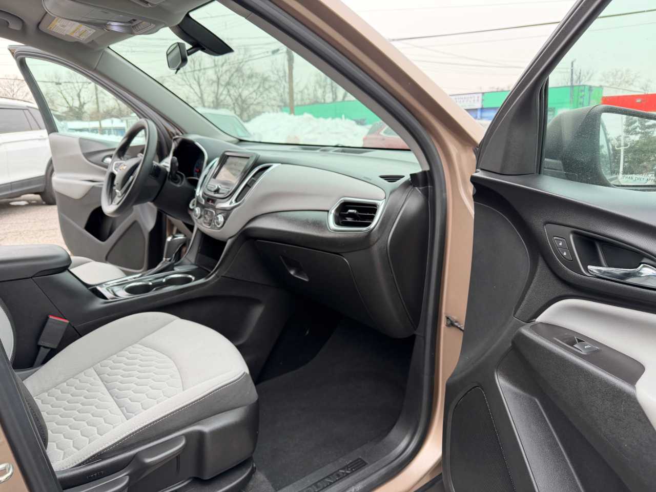 Chevrolet Equinox FWD 4dr LS w/1LS 2019