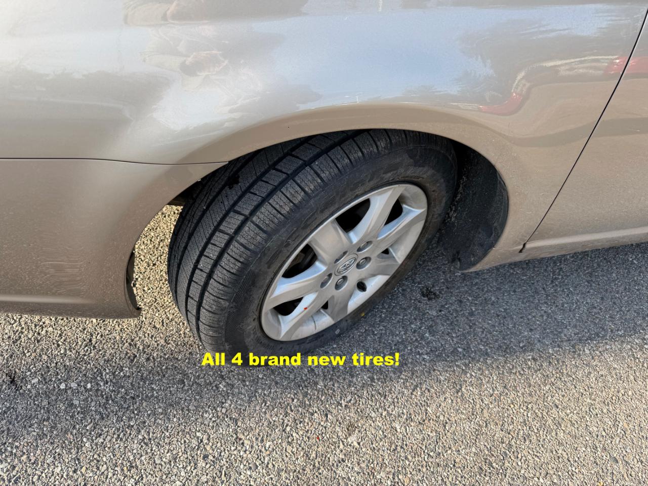 Toyota Avalon 4dr Sdn XL (Natl) 2005