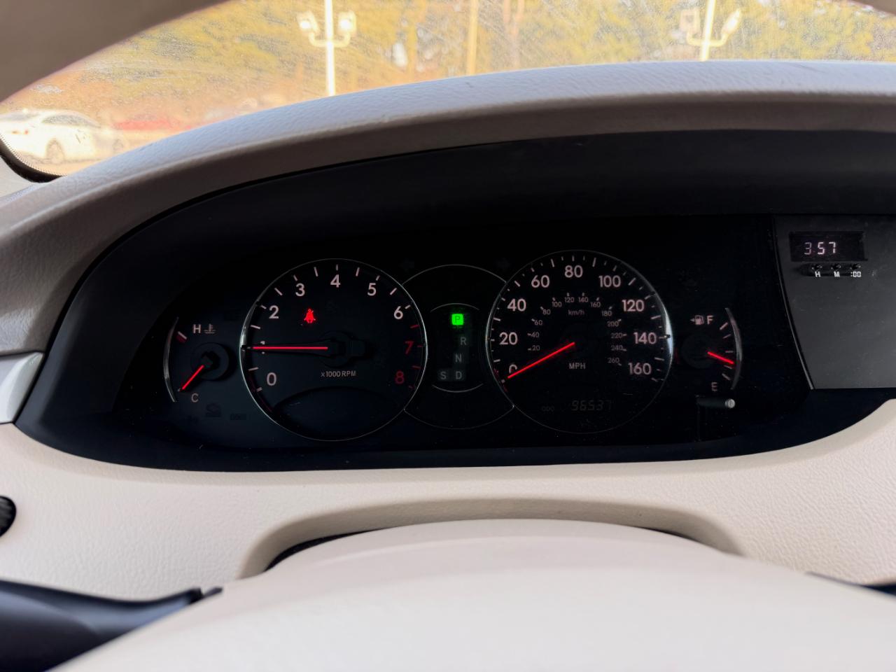 Toyota Avalon 4dr Sdn XL (Natl) 2005