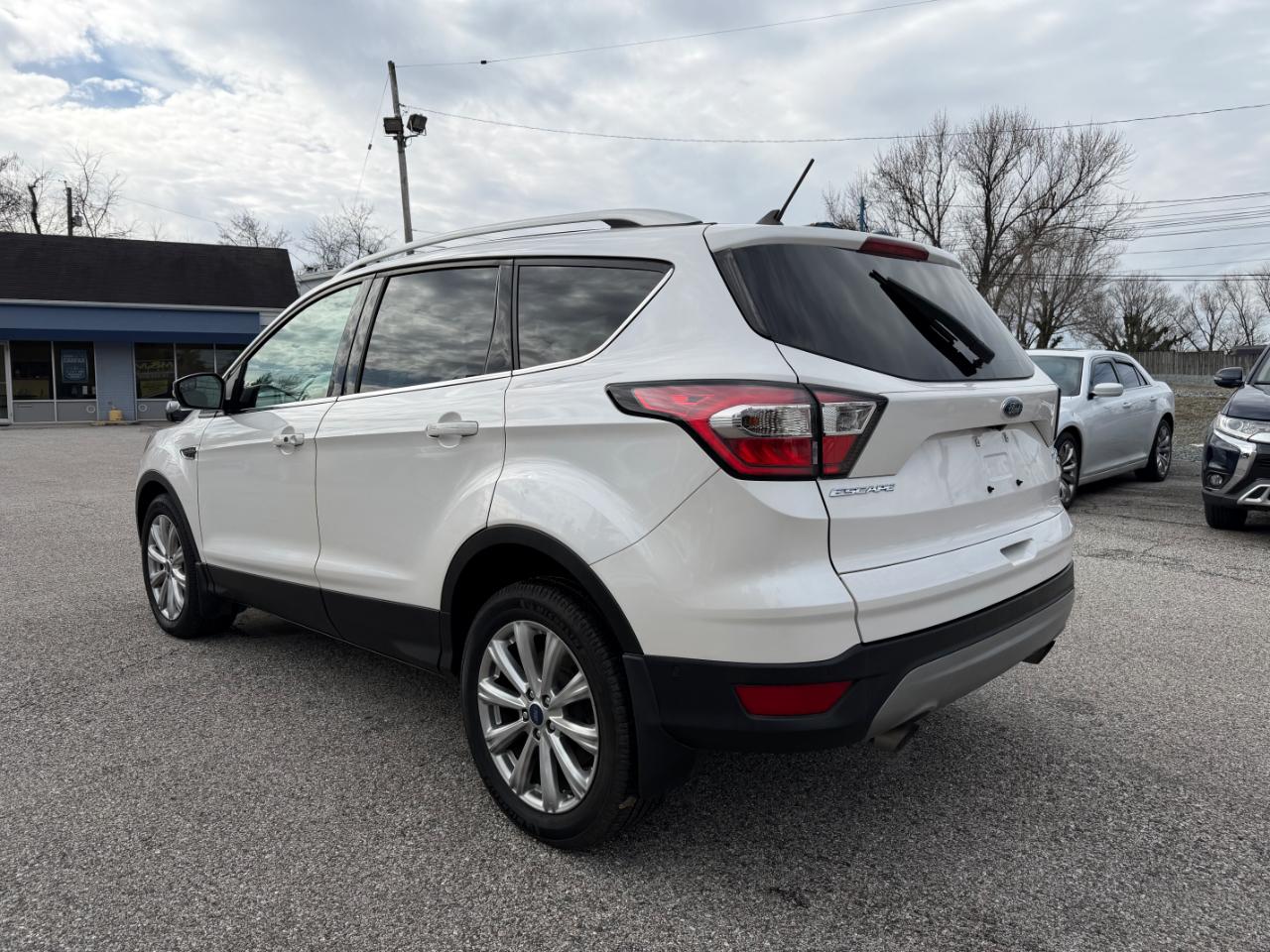 Ford Escape Titanium 4WD 2018