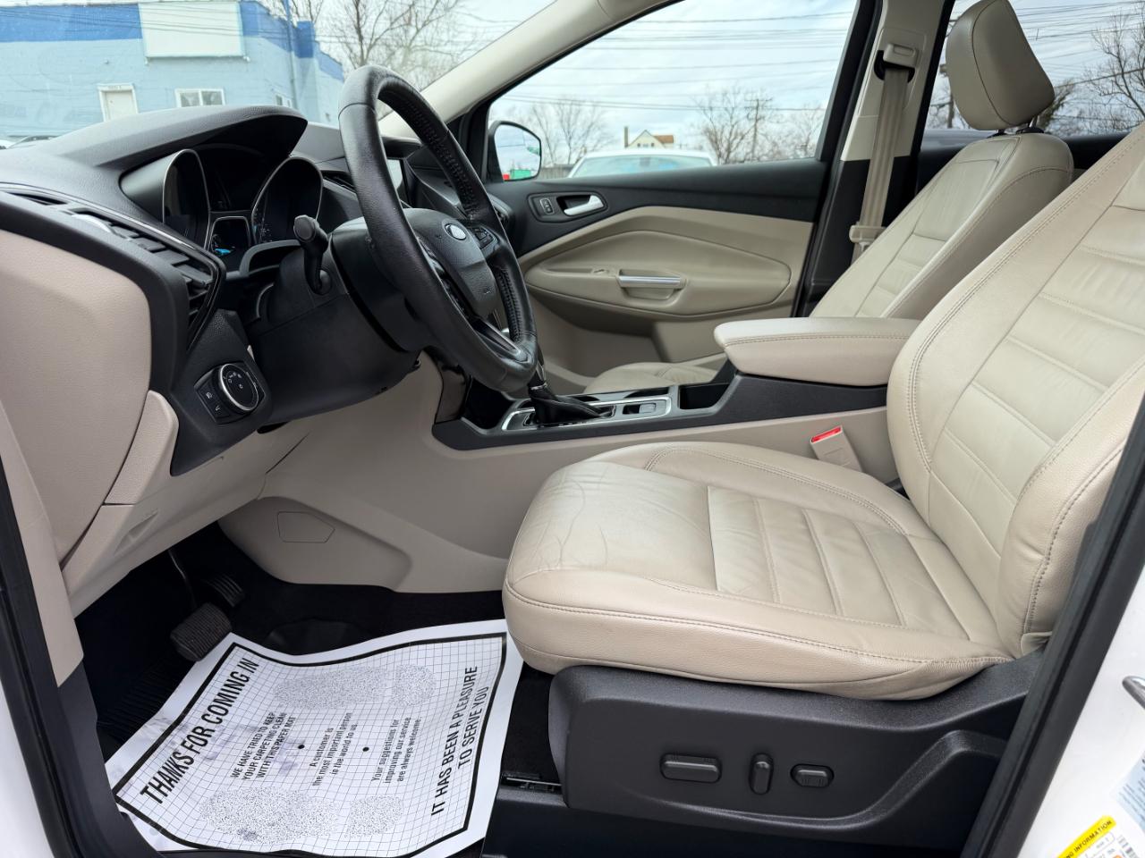 Ford Escape Titanium 4WD 2018