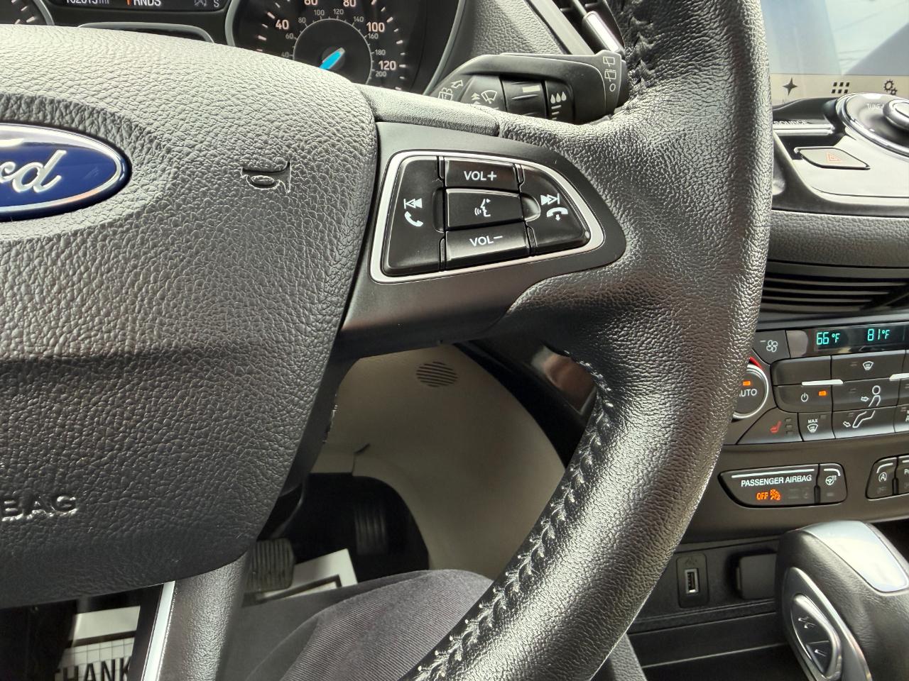 Ford Escape Titanium 4WD 2018