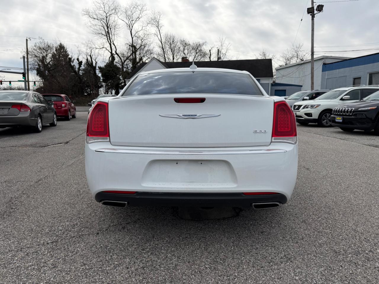 Chrysler 300 Limited RWD 2017