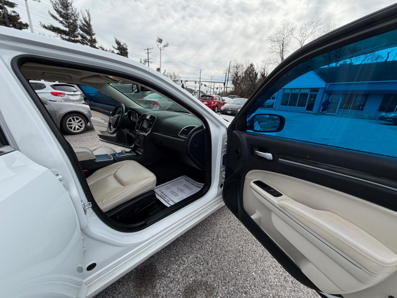 Chrysler 300 Limited RWD 2017