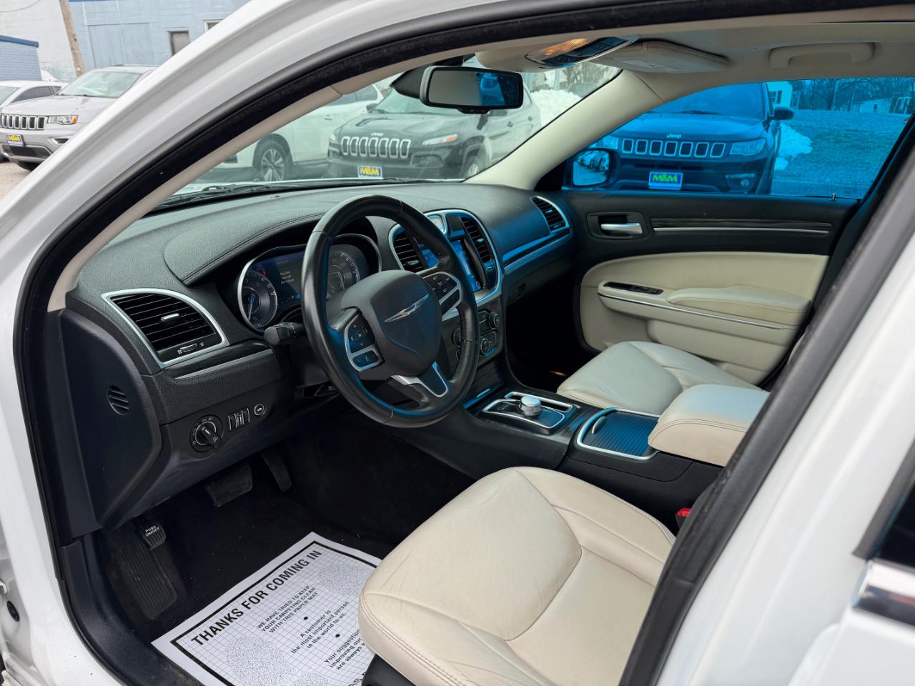 Chrysler 300 Limited RWD 2017