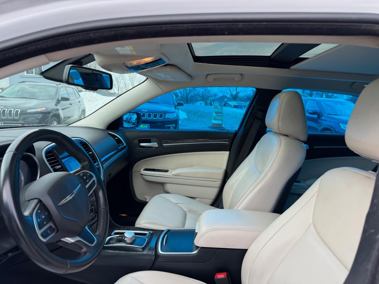 Chrysler 300 Limited RWD 2017