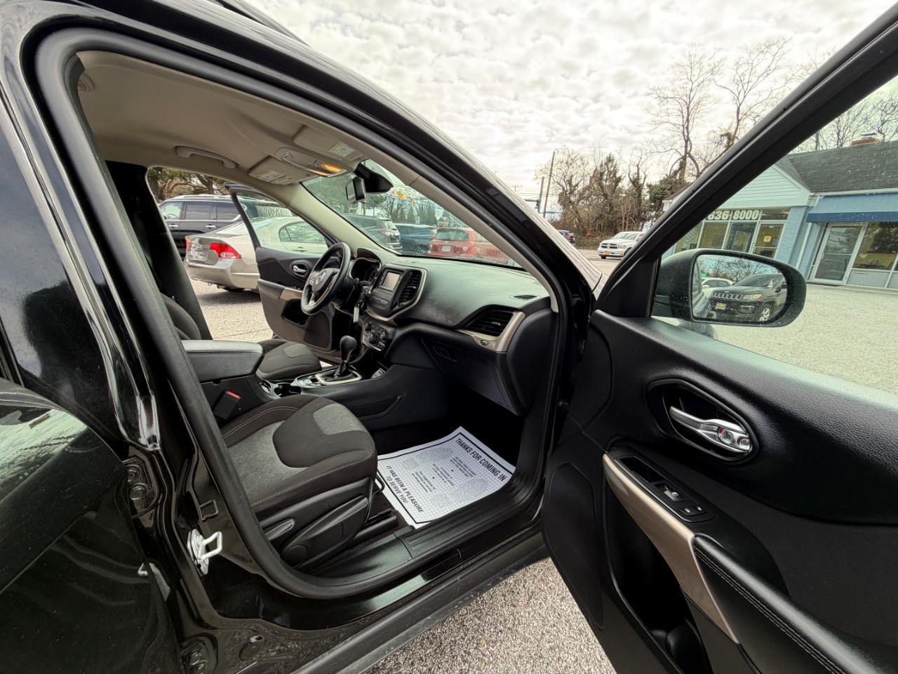 Jeep Cherokee Sport FWD 2017