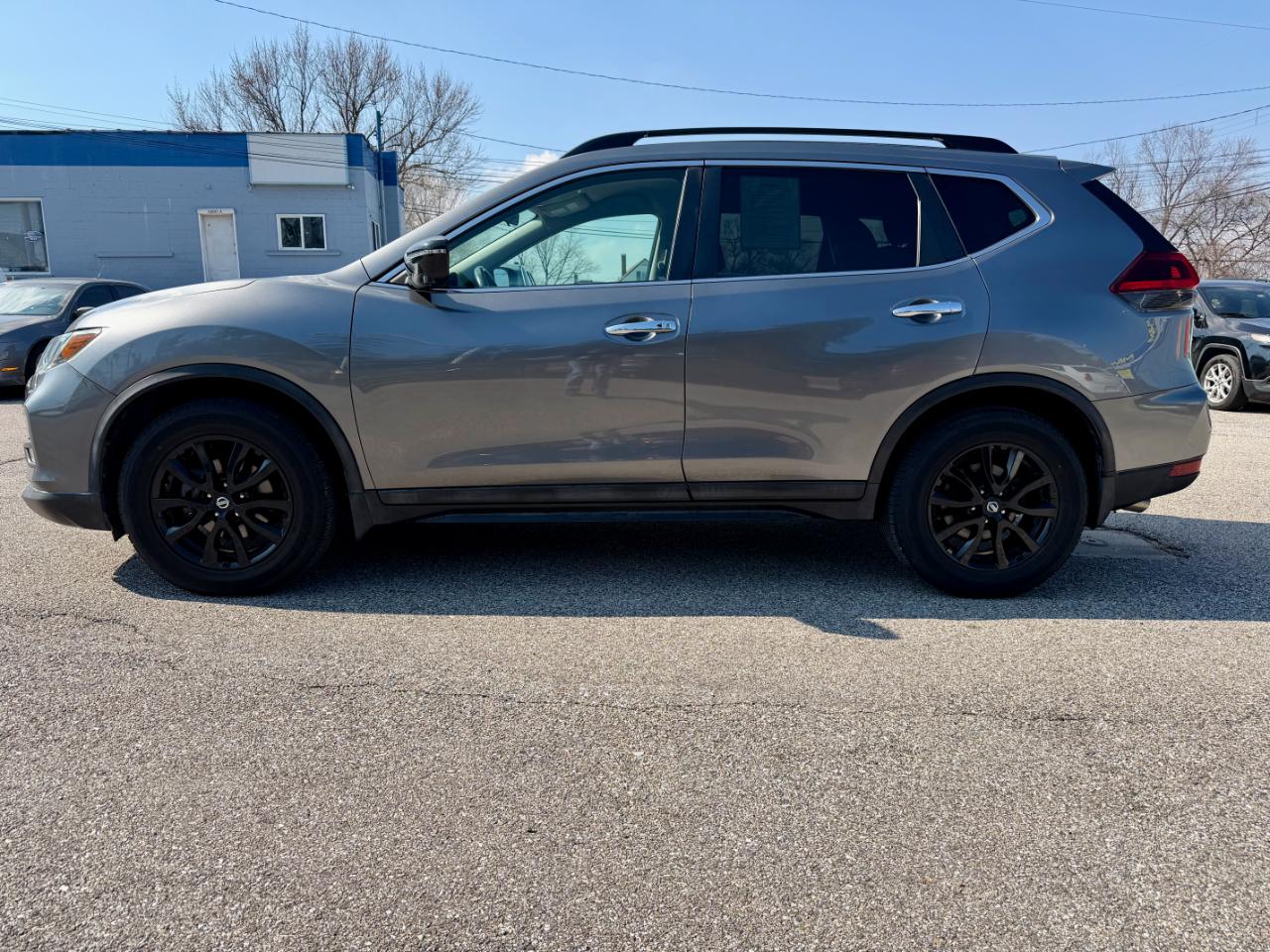 Nissan Rogue FWD SV 2018
