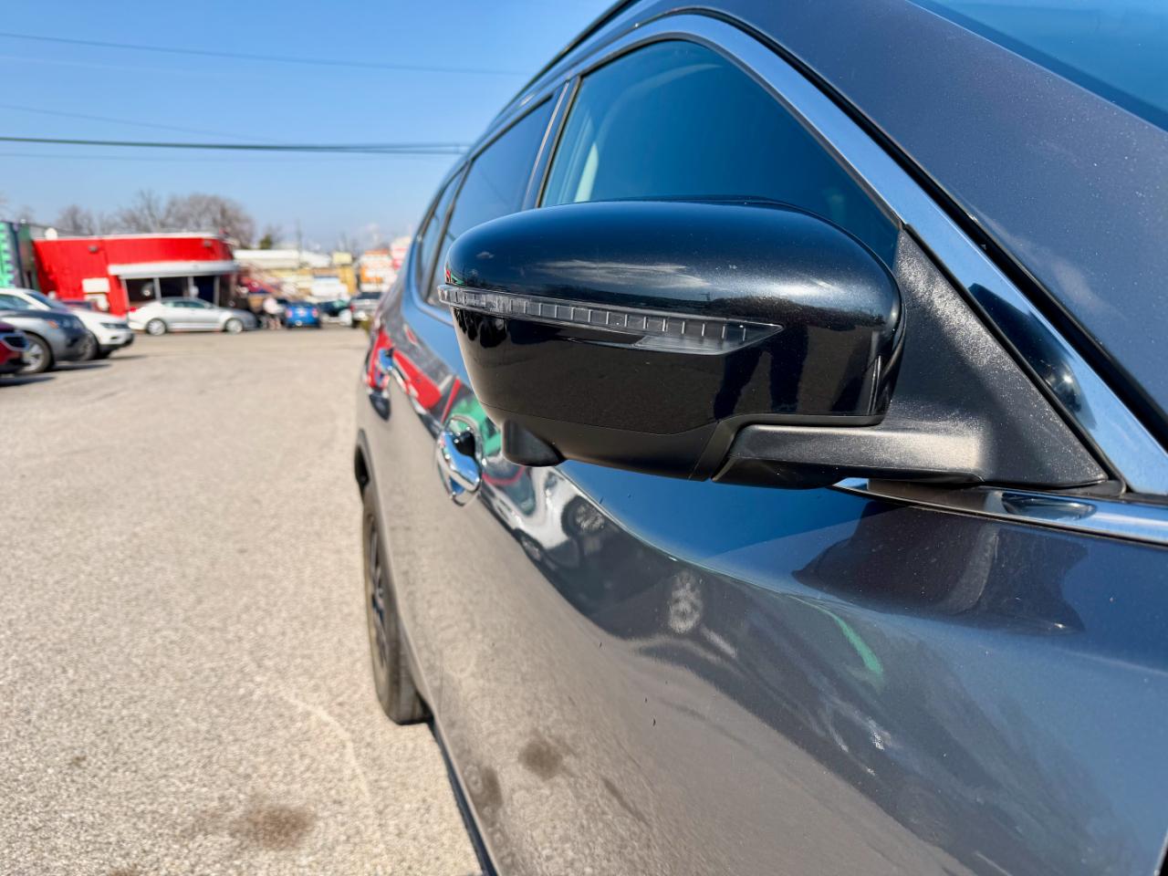 Nissan Rogue FWD SV 2018