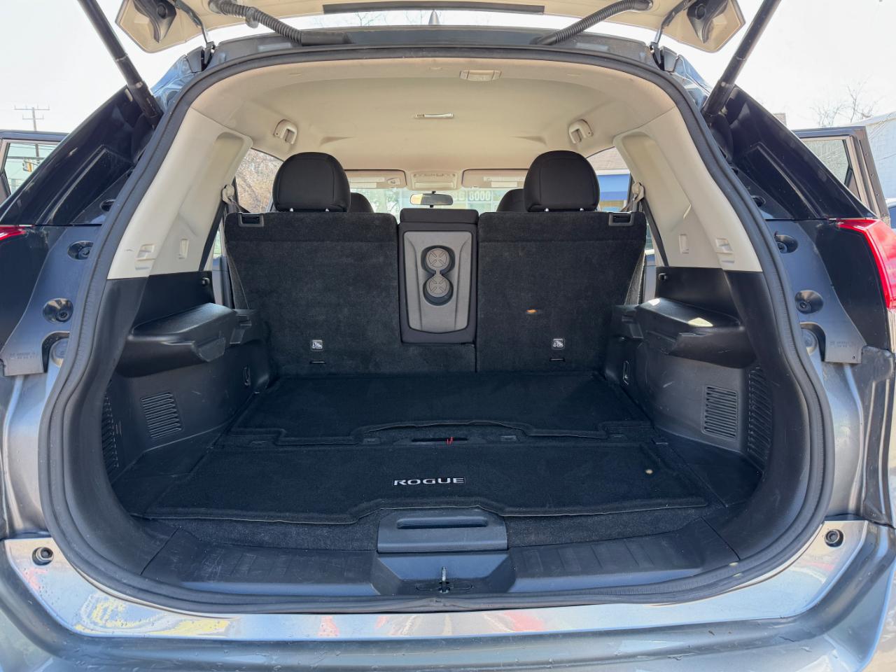 Nissan Rogue FWD SV 2018