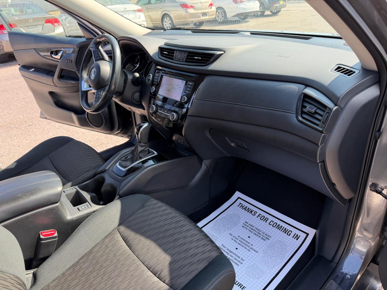 Nissan Rogue FWD SV 2018