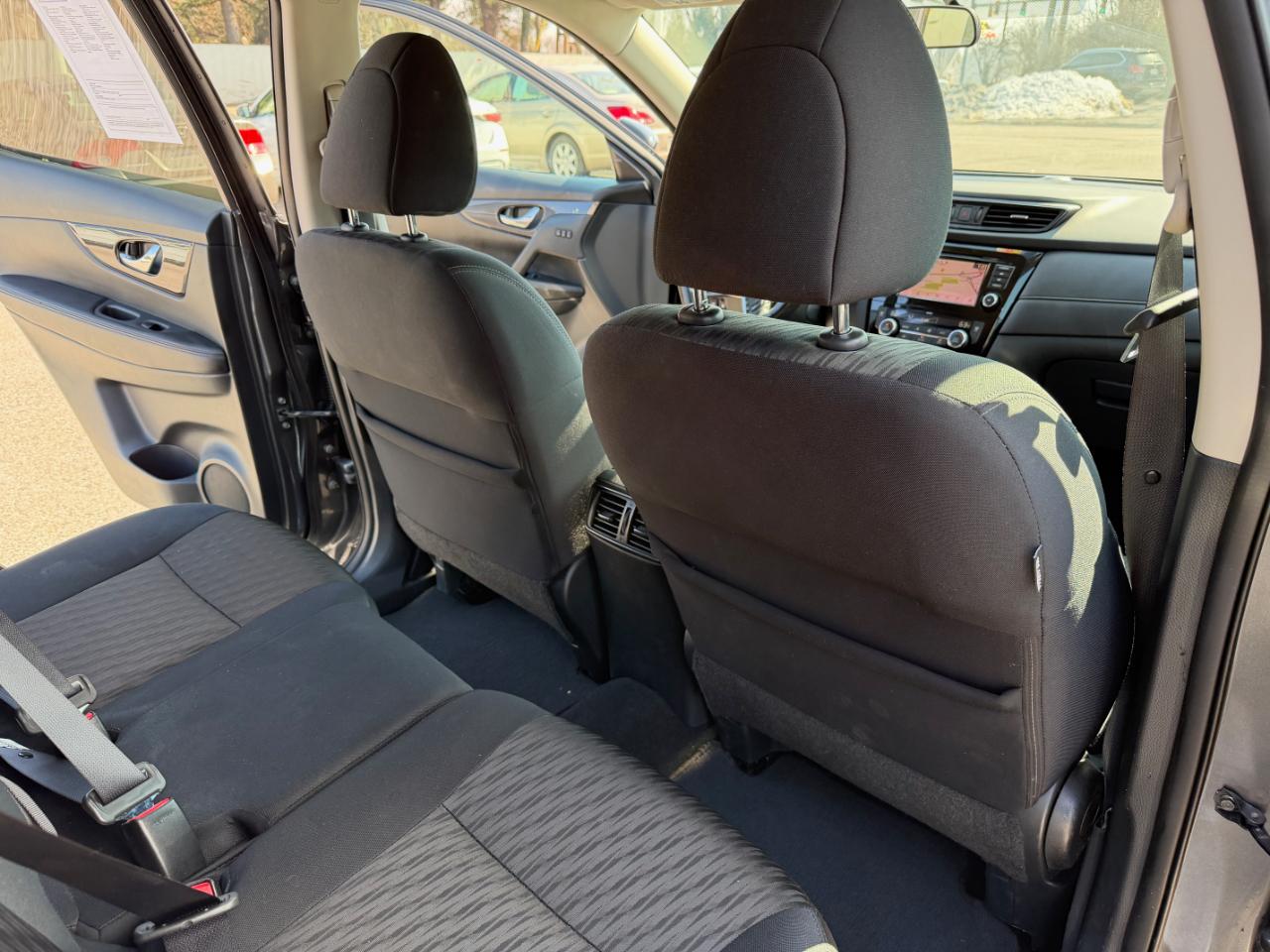 Nissan Rogue FWD SV 2018