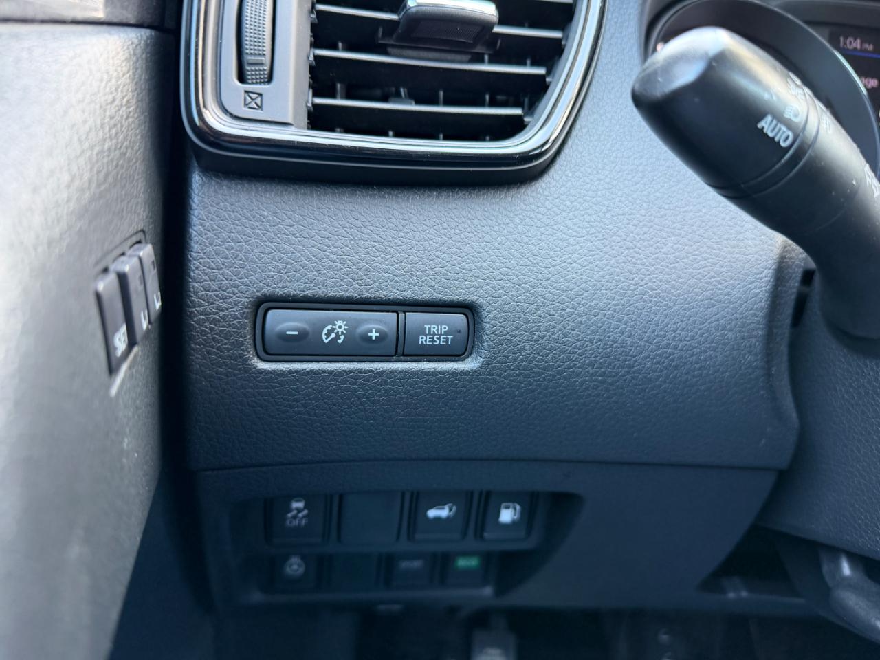 Nissan Rogue FWD SV 2018